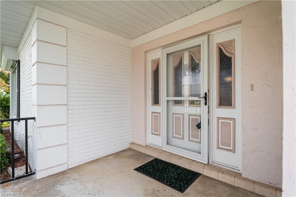 1238 N Brandywine Cir Property Photo 2