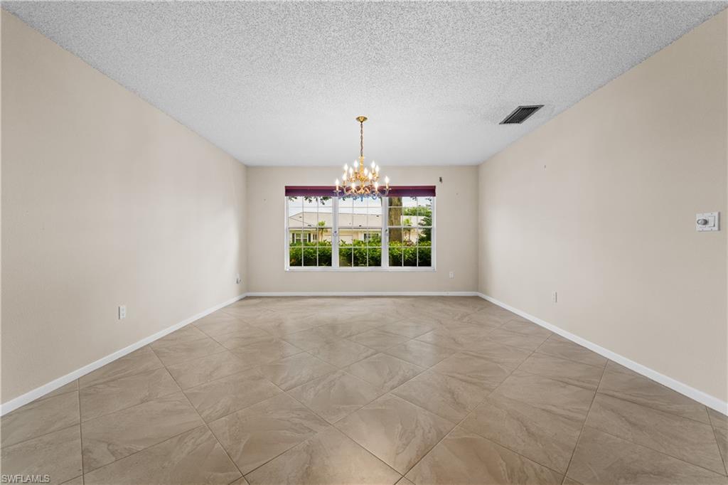 1238 N Brandywine Cir Property Photo 8