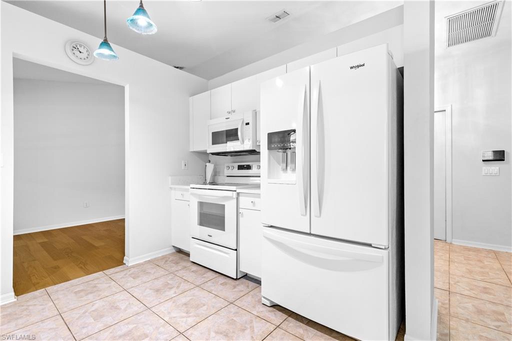 15687 Spring Line Ln Property Photo 6