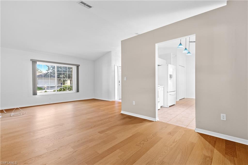 15687 Spring Line Ln Property Photo 17