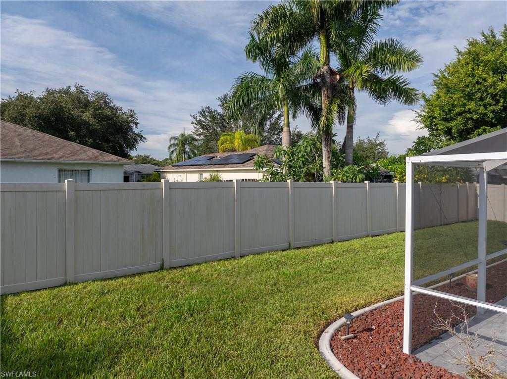 15687 Spring Line Ln Property Photo 37