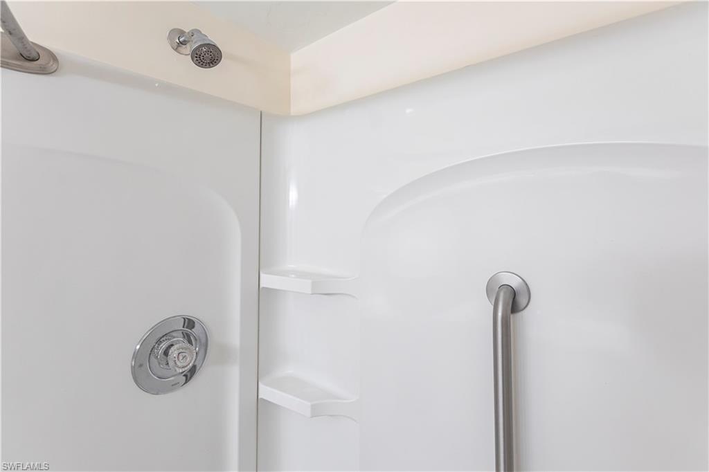 6775 Lake Mcgregor Cir Property Photo 18