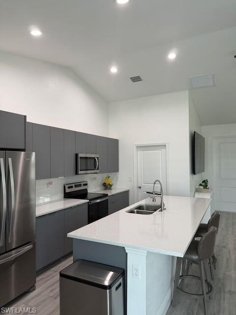 8041 Sherwood Cir Property Photo 4