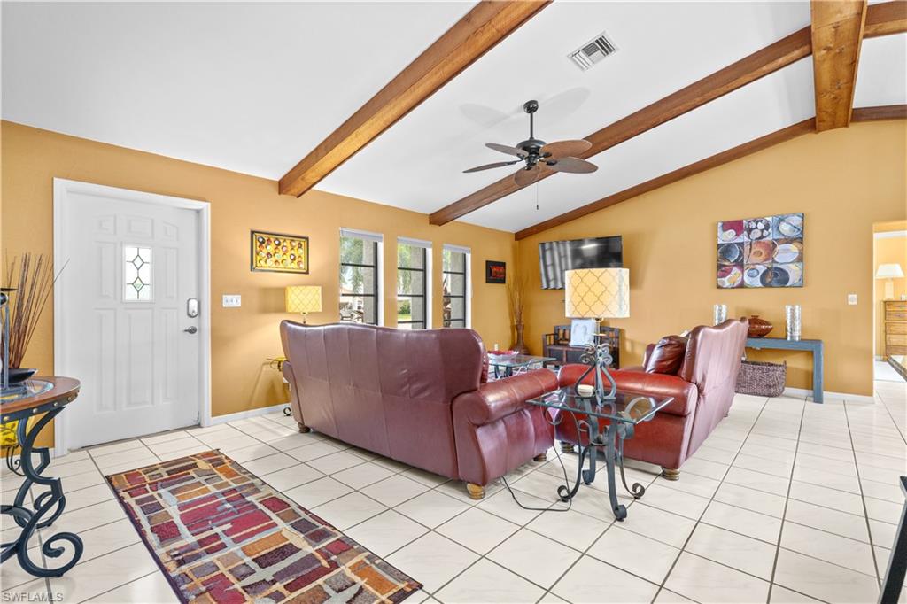 1538 Sw 49th St Property Photo 6