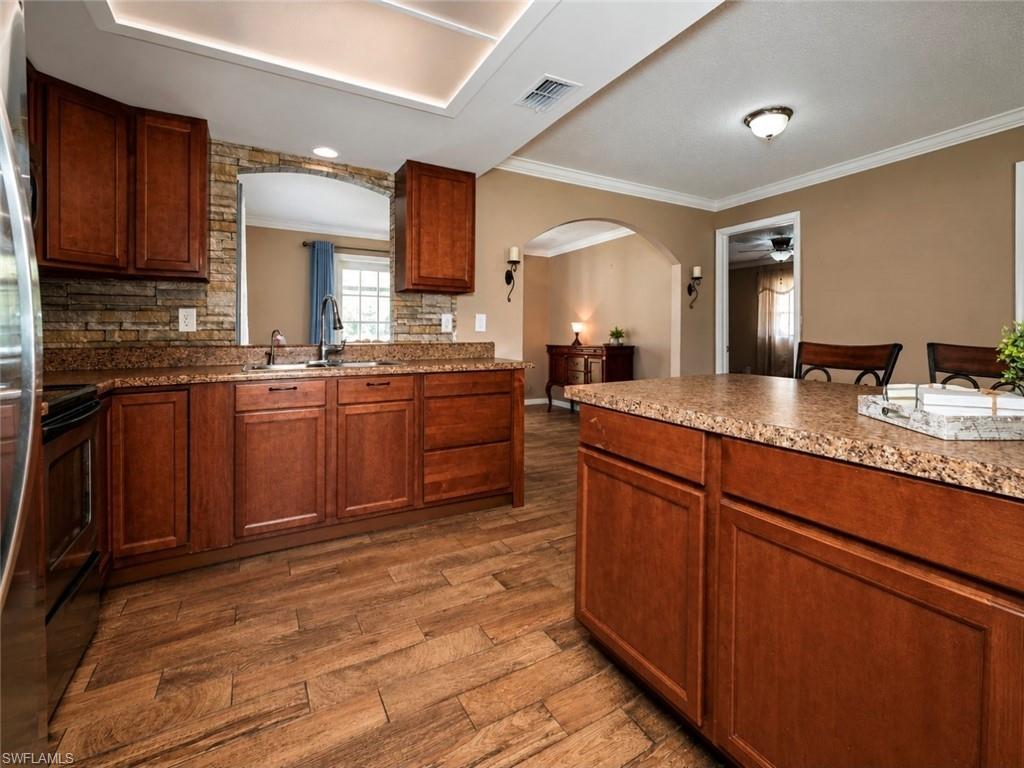 1798 Marilyn Dr Property Photo 18
