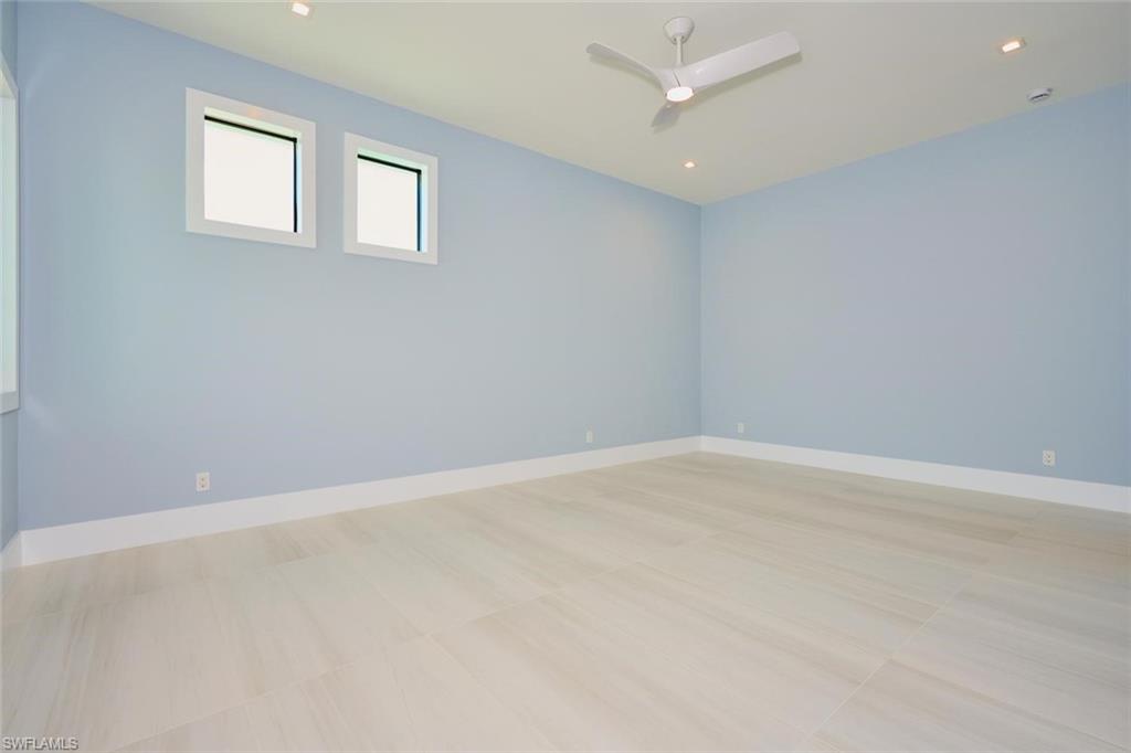 938 San Carlos Dr Property Photo 20