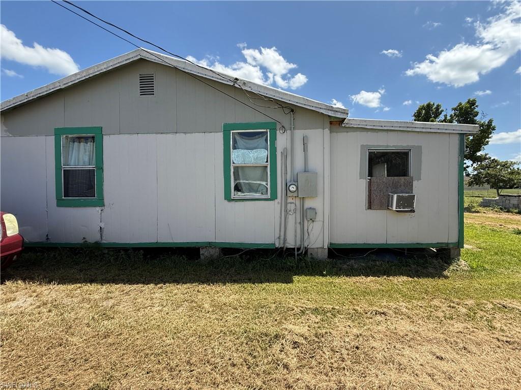 1091 Gamble St Property Photo 11