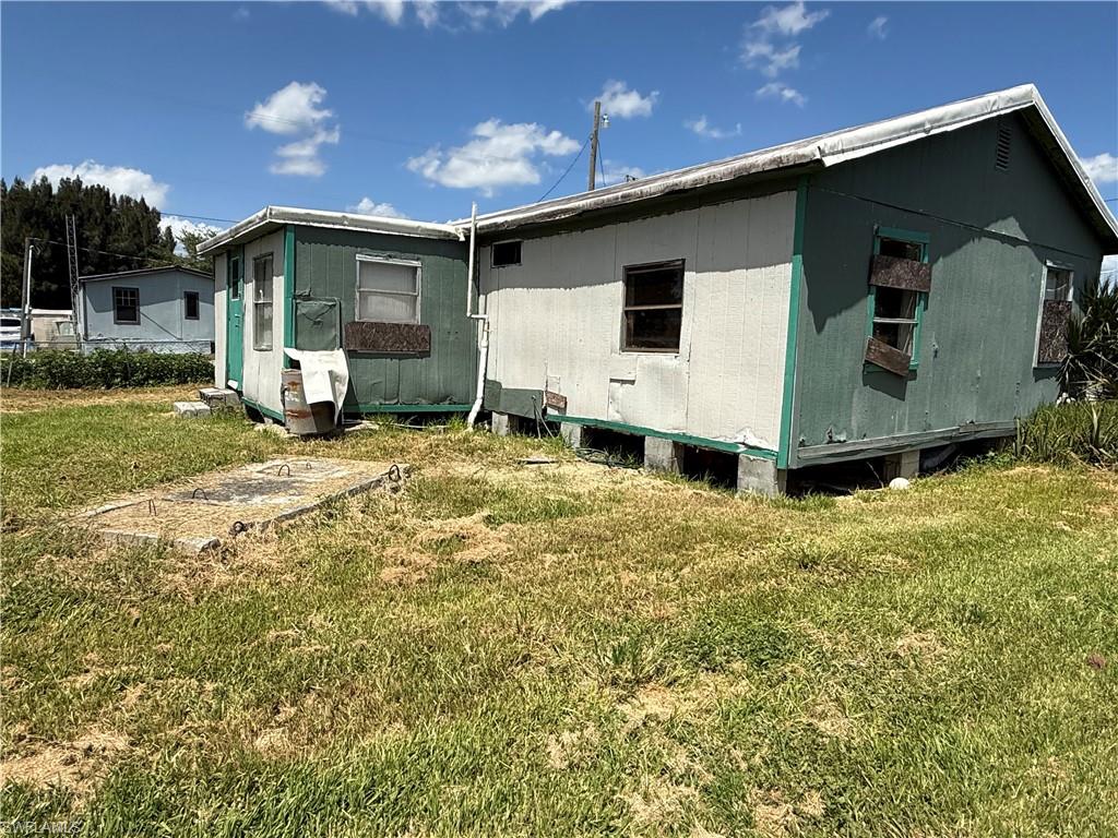 1091 Gamble St Property Photo 17