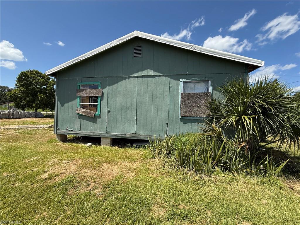 1091 Gamble St Property Photo 19