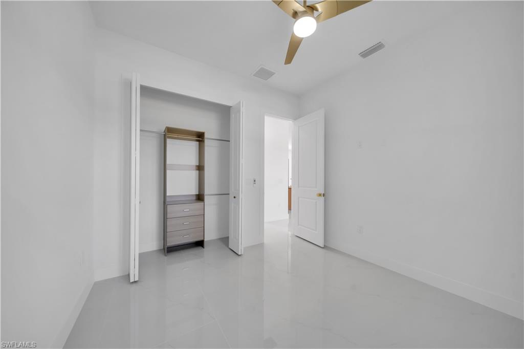 1717 Roosevelt Ave Property Photo 26