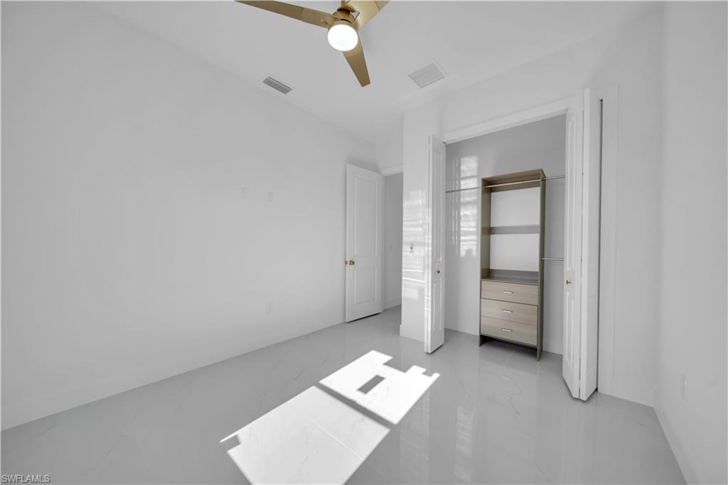 1717 Roosevelt Ave Property Photo 30