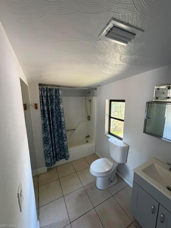 10800 Orange River Blvd Property Photo 8