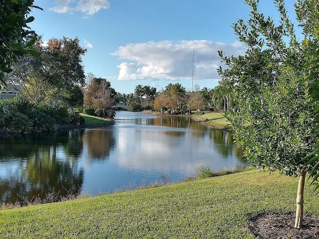 28258 Islet Trl Property Photo 2