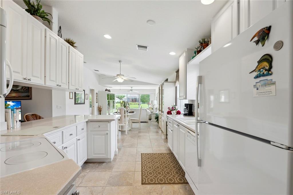 28258 Islet Trl Property Photo 5
