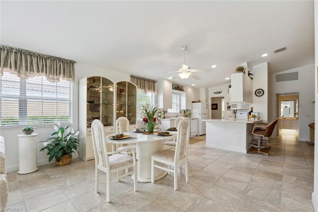 28258 Islet Trl Property Photo 12