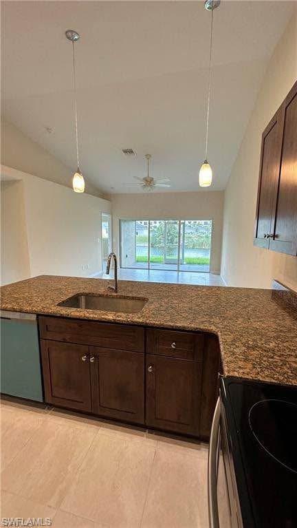 1609 Savona Pkwy W Property Photo 2
