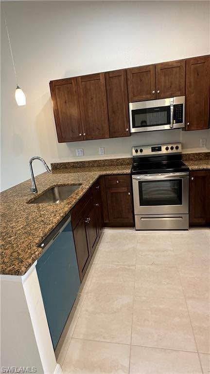 1609 Savona Pkwy W Property Photo 4