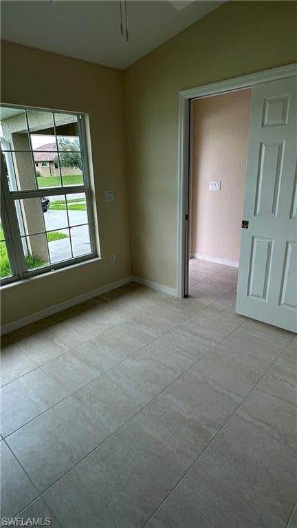 1609 Savona Pkwy W Property Photo 7