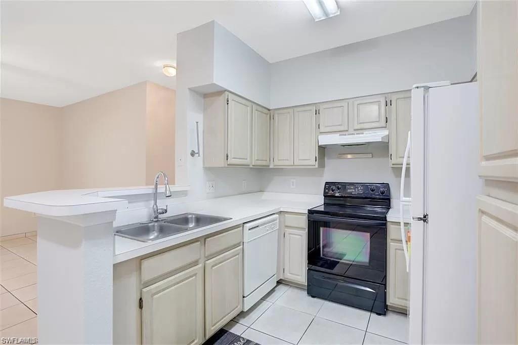 23710 Walden Center Dr 105 Property Photo 15