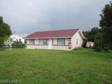 5300 5th St W Property Photo 1