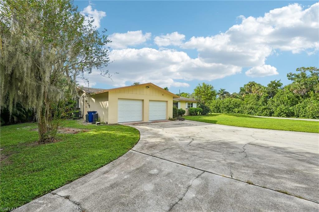 51 Lagoon Dr Property Photo 1