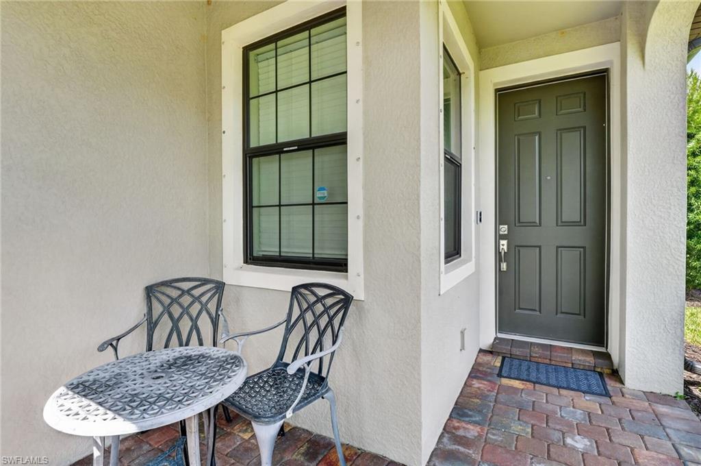 12056 Westmoreland Way Property Photo 3