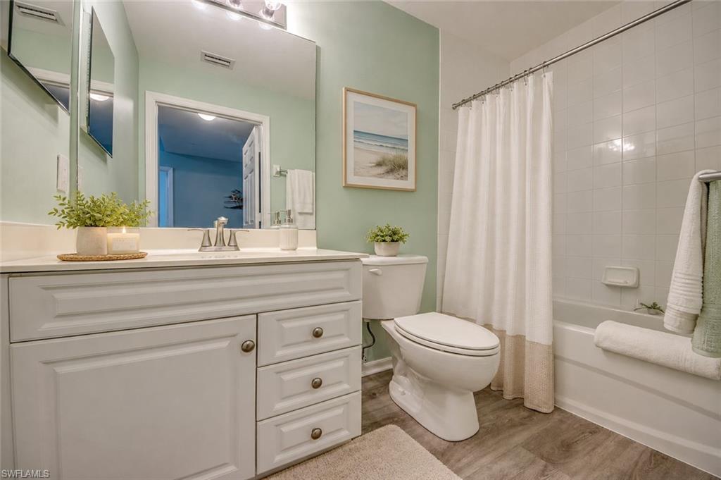 4015 Palm Tree Blvd 202 Property Photo 26