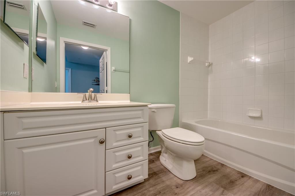 4015 Palm Tree Blvd 202 Property Photo 27