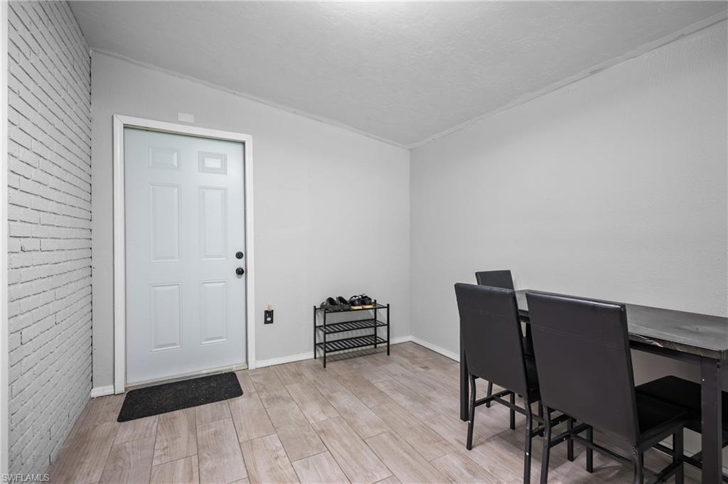 340 Timbruce Ln Nw Property Photo 2