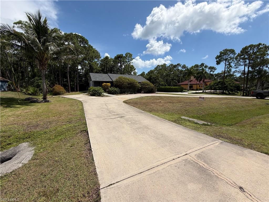 9500 Strike Ln Property Photo 2