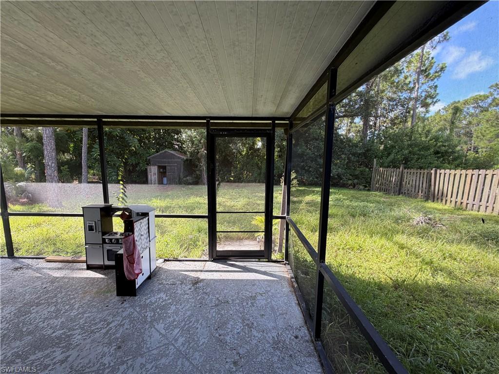 9500 Strike Ln Property Photo 12