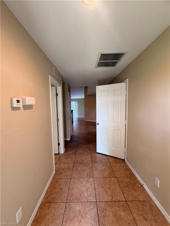 2206 Keith Ave S 2204 Property Photo 3
