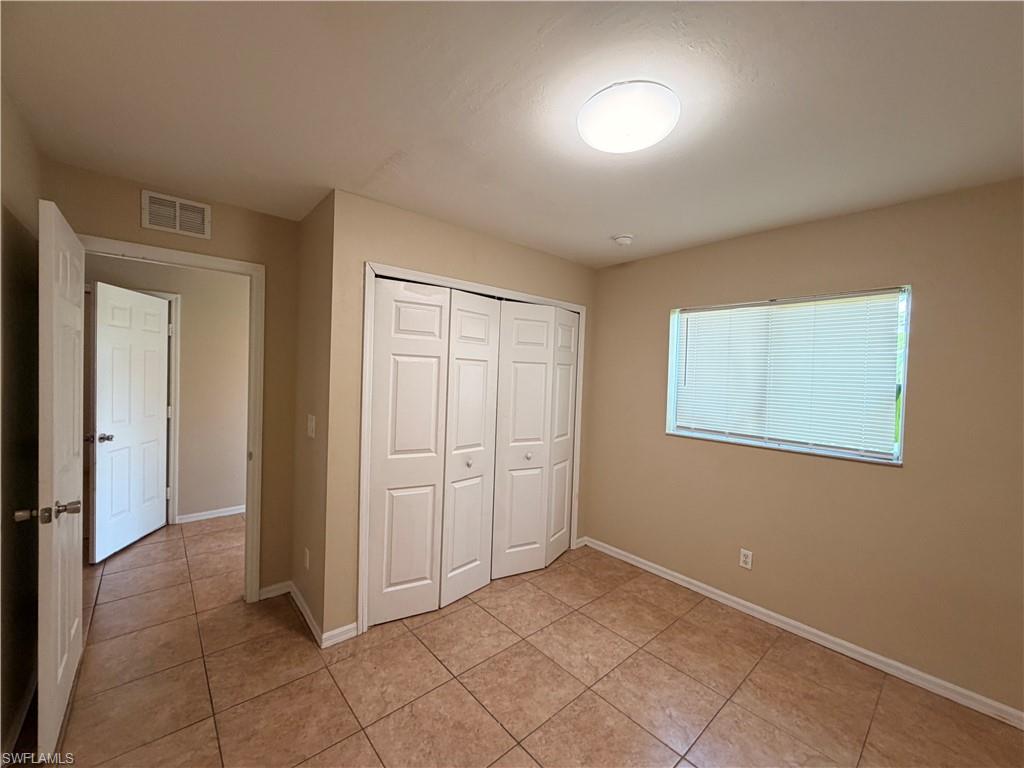 2206 Keith Ave S 2204 Property Photo 4