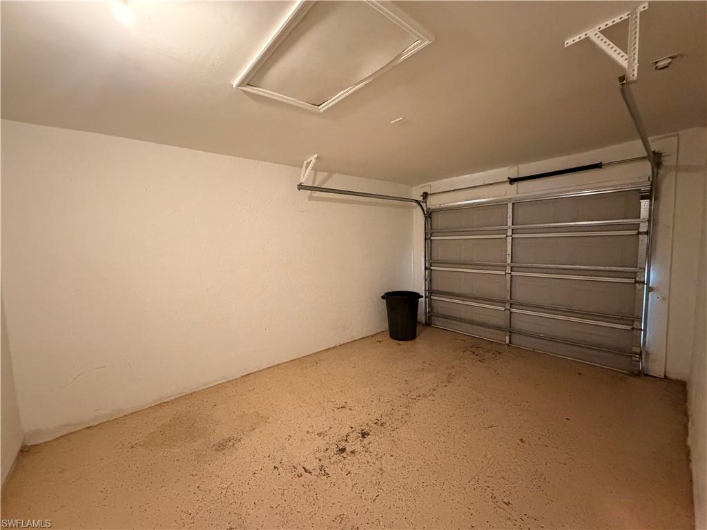 2206 Keith Ave S 2204 Property Photo 8