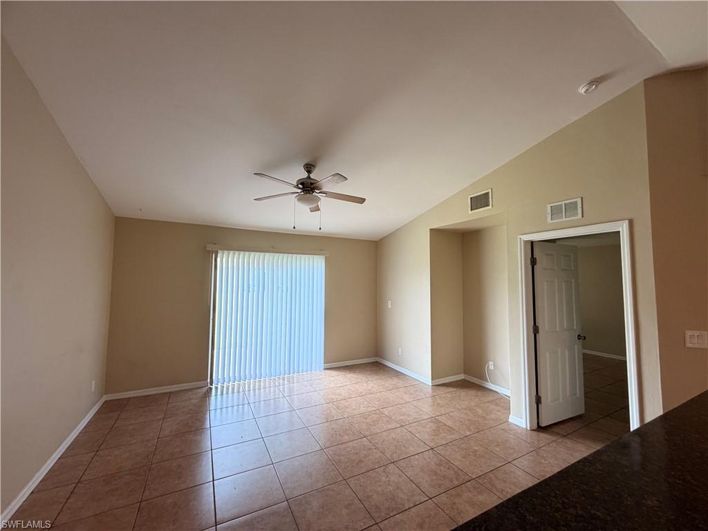 2206 Keith Ave S 2204 Property Photo 14