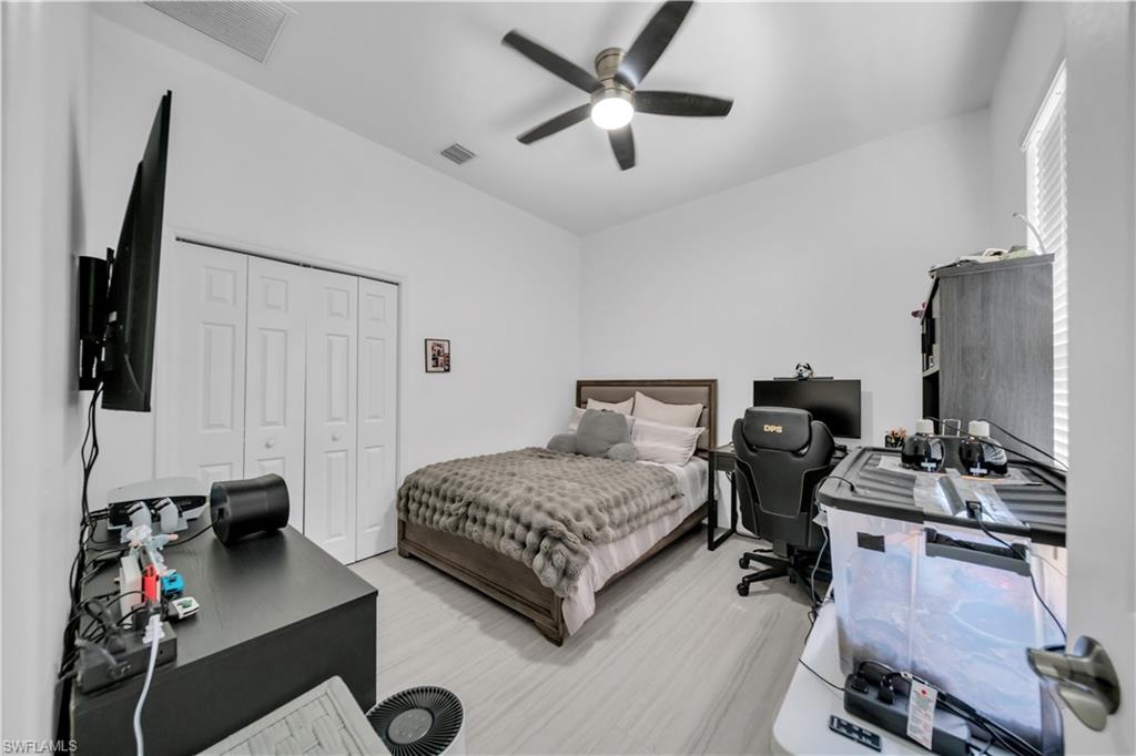 11142 Lakeland Cir Property Photo 20