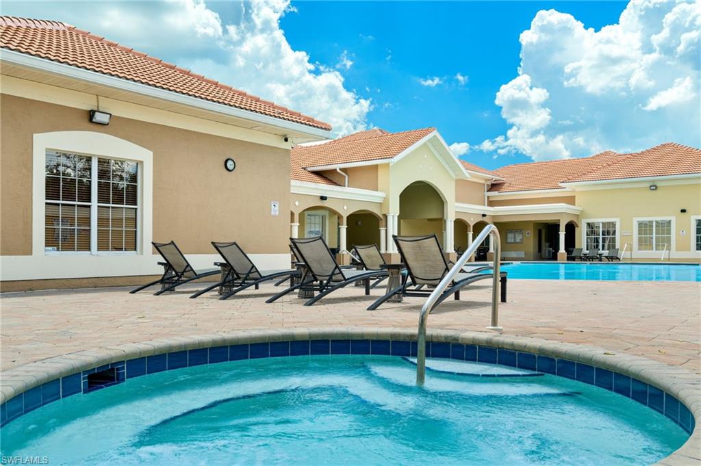 9025 Colby DR 2107 Property Photo 1