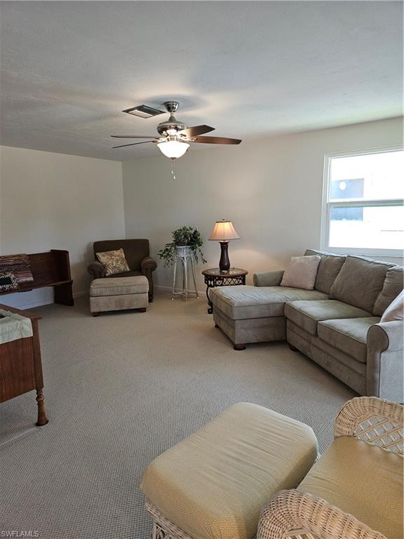 915 North St Property Photo 16