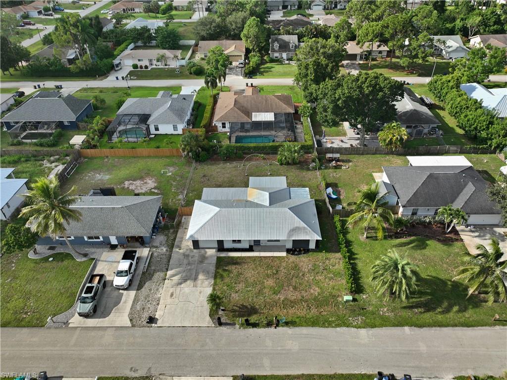9144 Morris Rd Property Photo 2