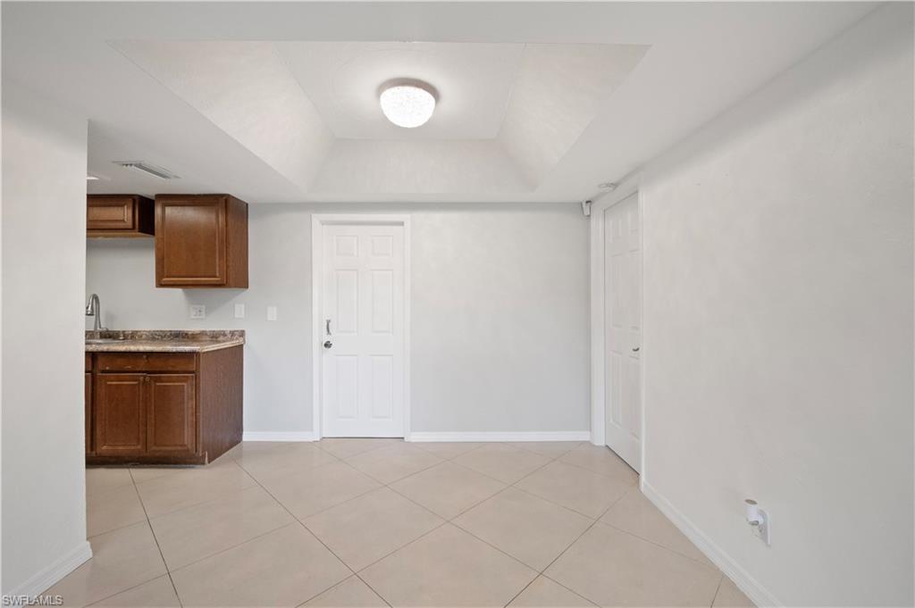 9144 Morris Rd Property Photo 4