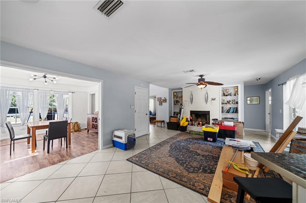 12570 Aubrey Ln Property Photo 4