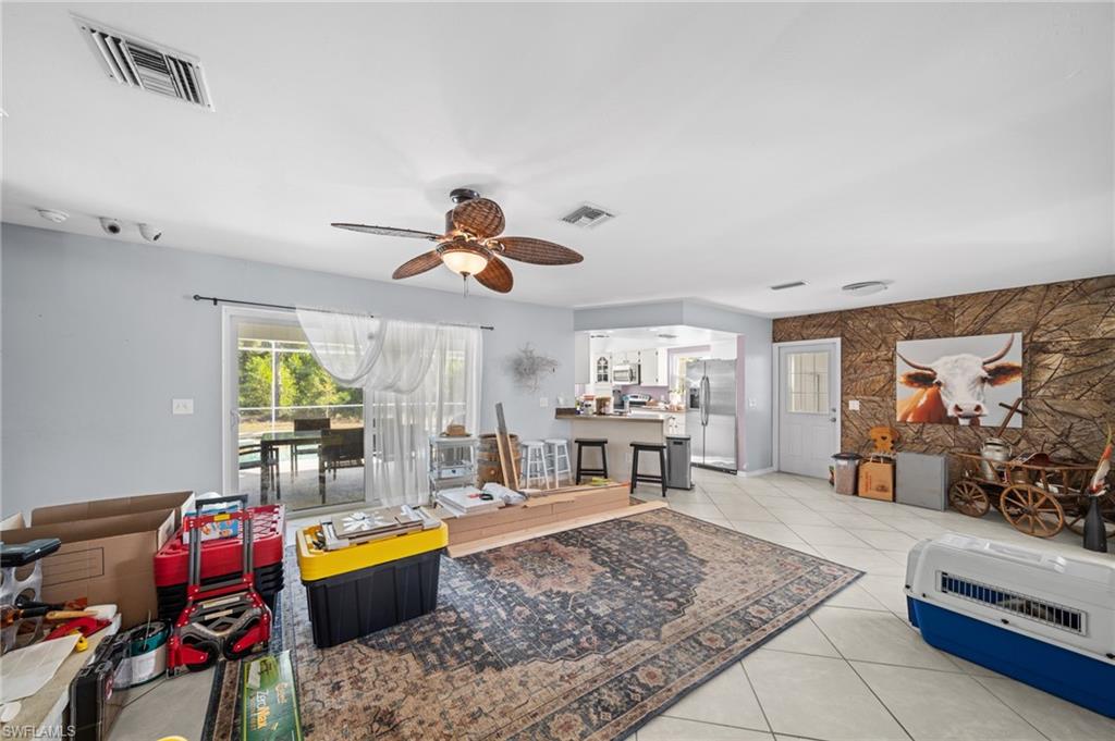 12570 Aubrey Ln Property Photo 5
