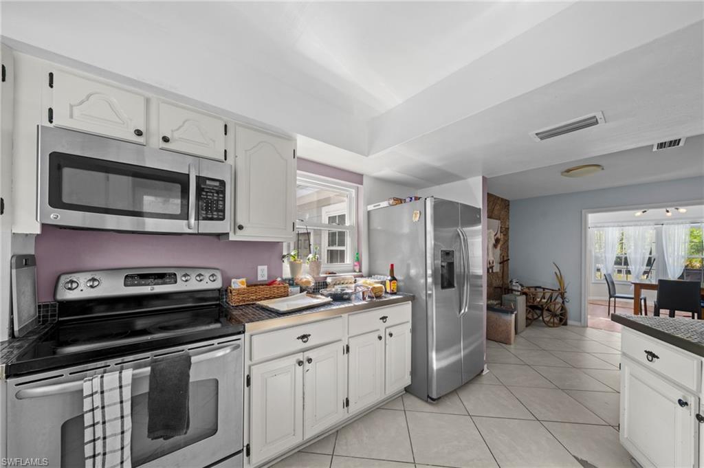 12570 Aubrey Ln Property Photo 8