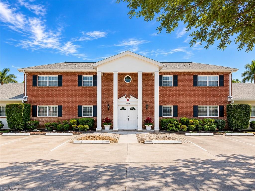 1356 Myerlee Country Club Blvd 3 Property Photo 1