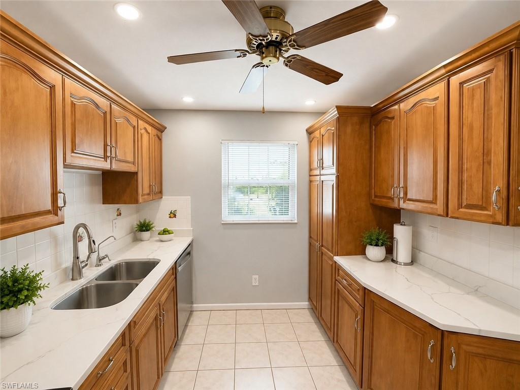 1356 Myerlee Country Club Blvd 3 Property Photo 5