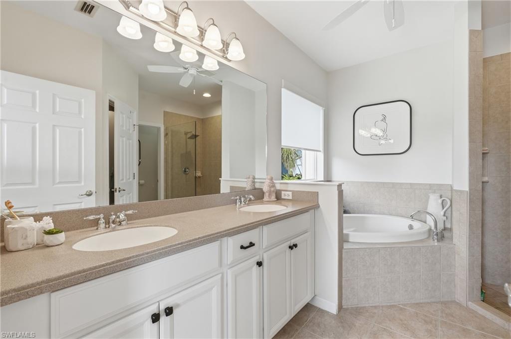 8631 Lakefront Ct Property Photo 18