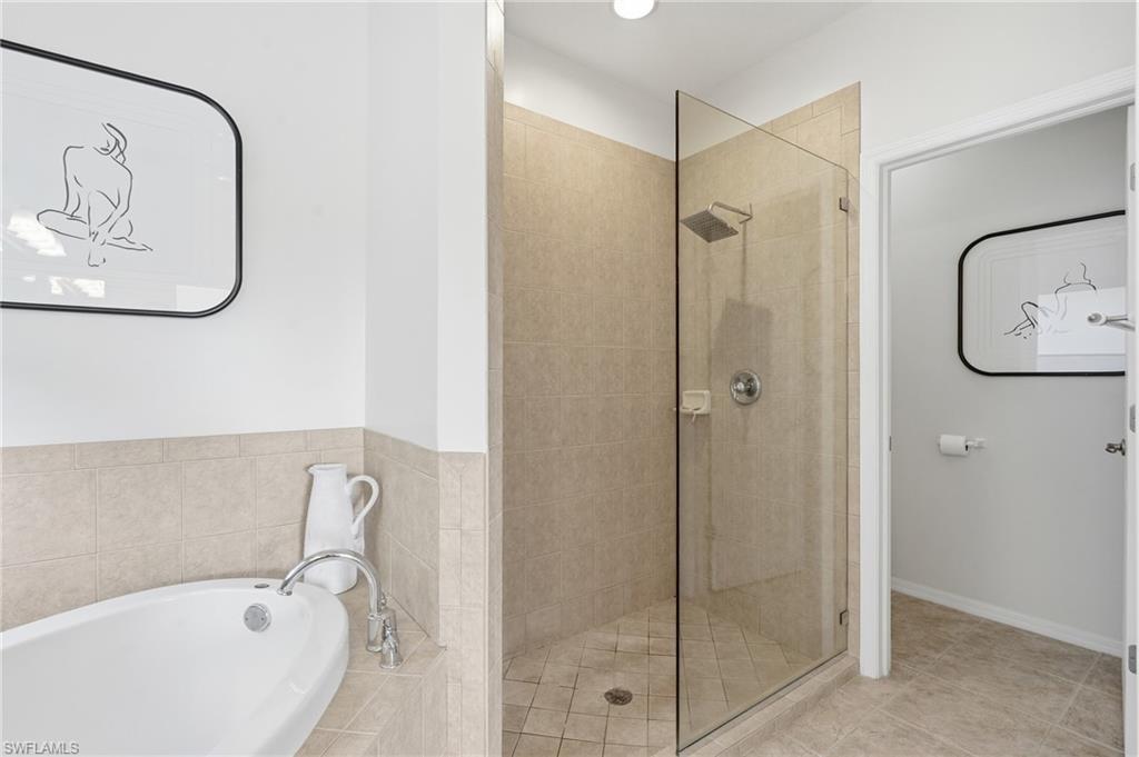 8631 Lakefront Ct Property Photo 19