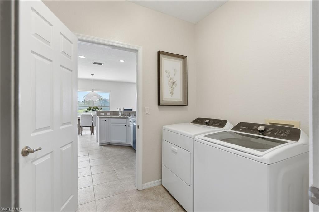 8631 Lakefront Ct Property Photo 23