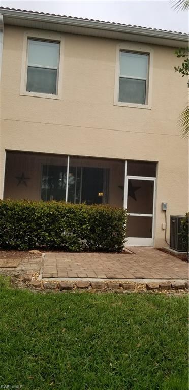10020 Via Colomba Cir Property Photo 3