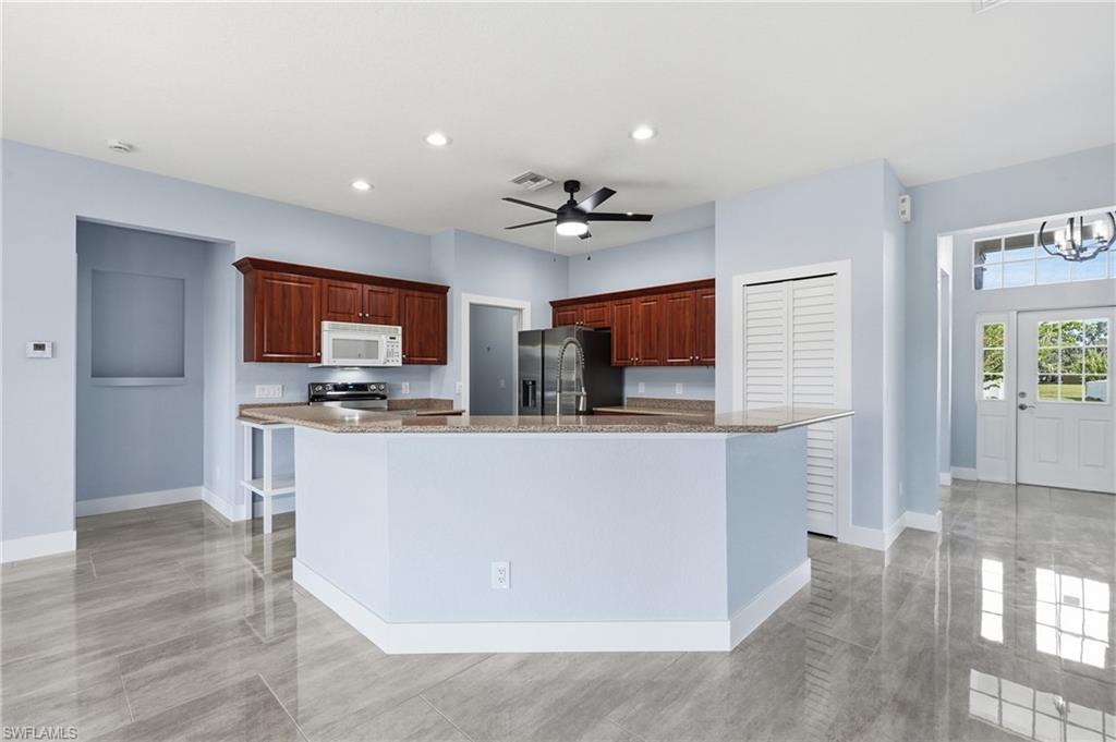 4529 Springview Cir Property Photo 7